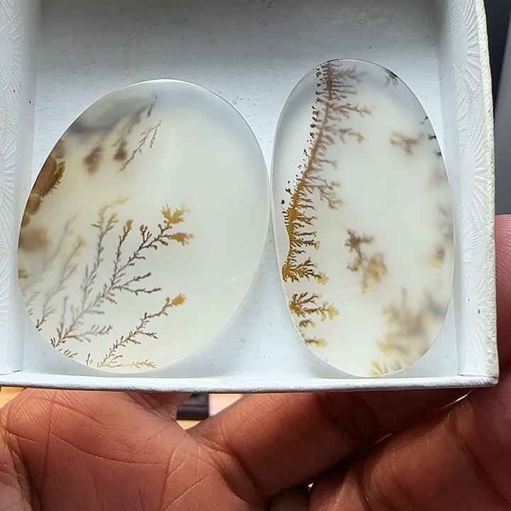 未镶嵌吊坠(不含链)玛瑙/玉髓赵**.