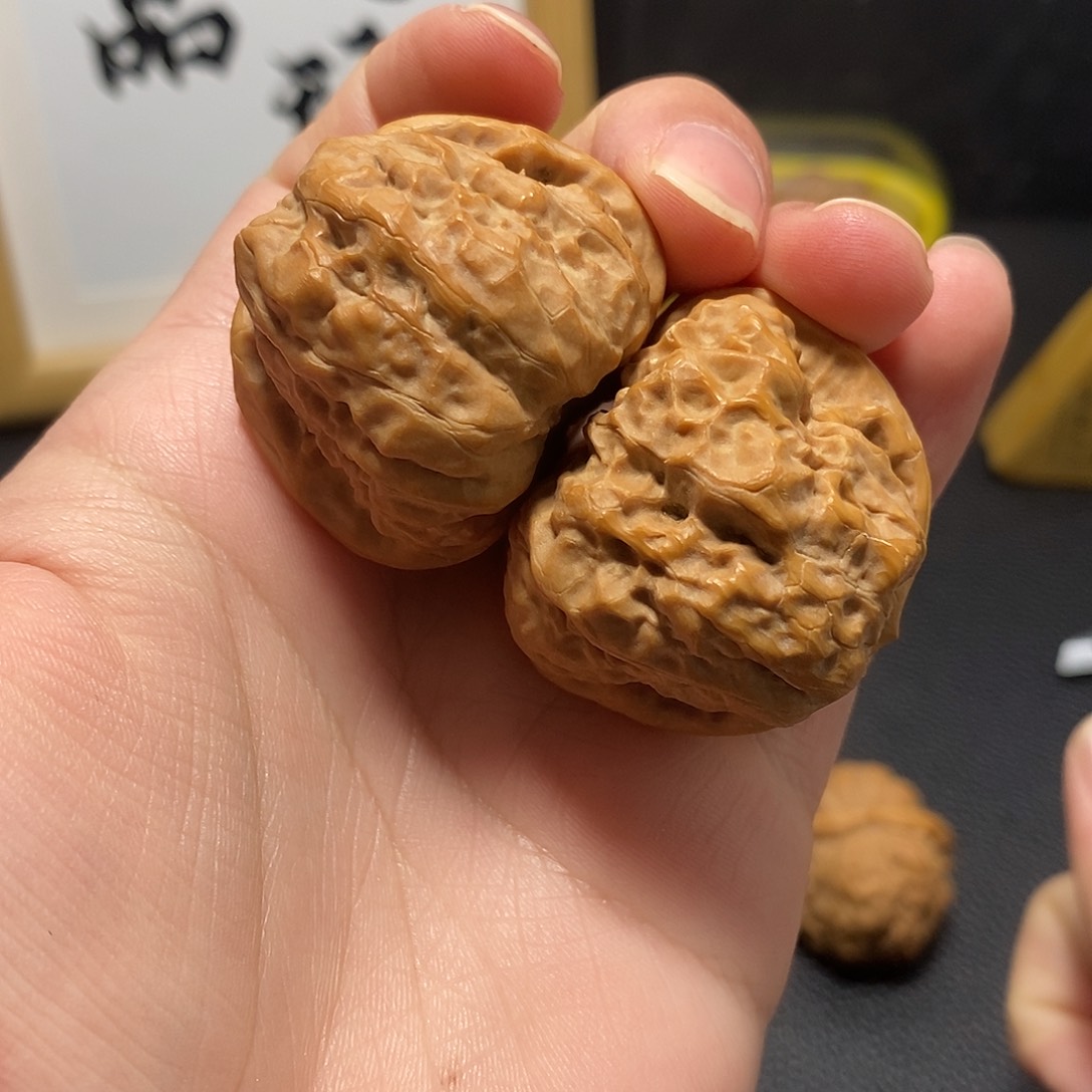 文玩核桃把件蛤蟆