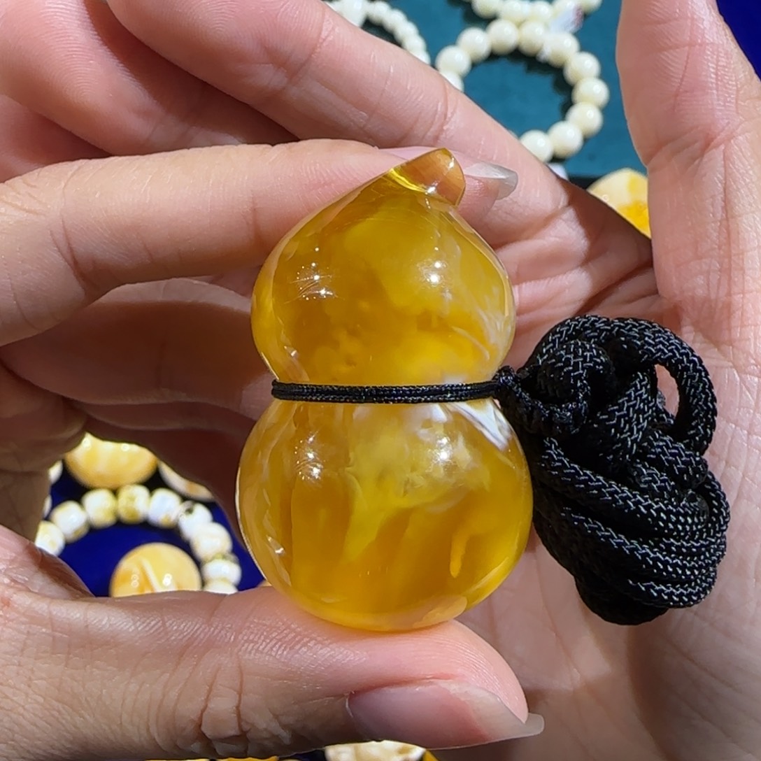 琥珀未镶嵌裸石溶洞妖花葫芦吊坠