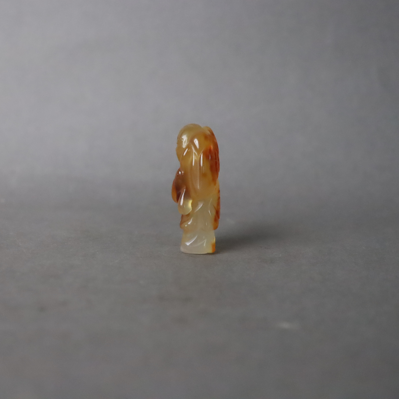 Tgz0 5二十世纪前期 玛瑙人物挂件