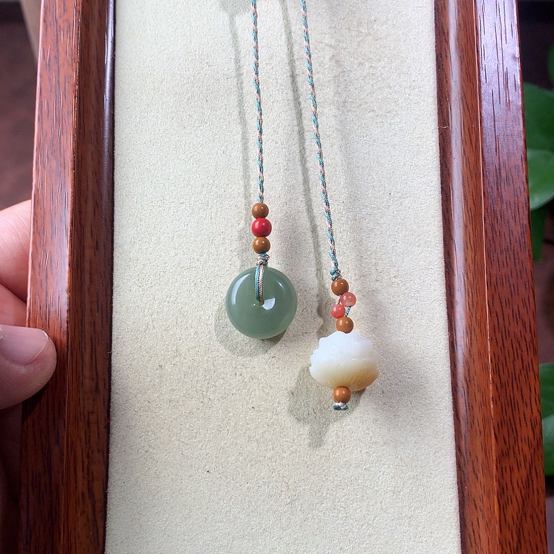 和田玉未镶嵌颈饰和田玉 266