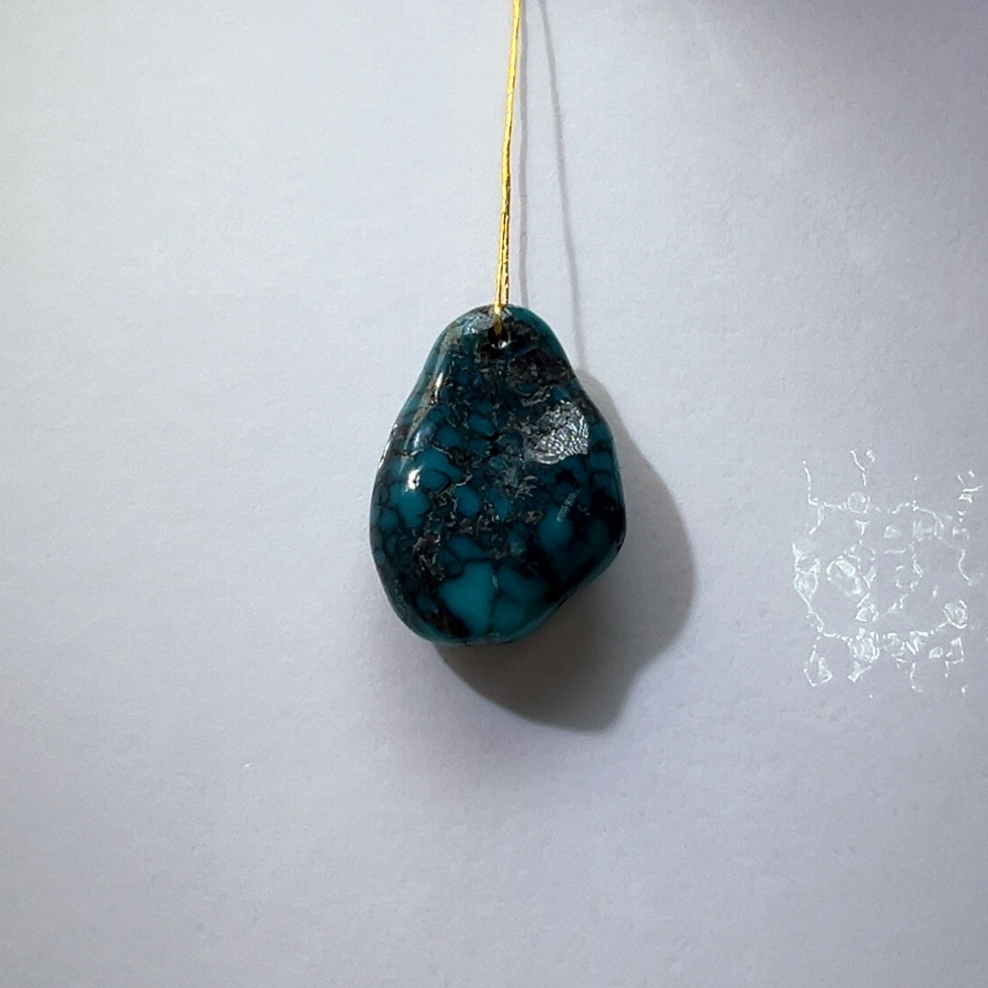 绿松石未镶嵌挂件