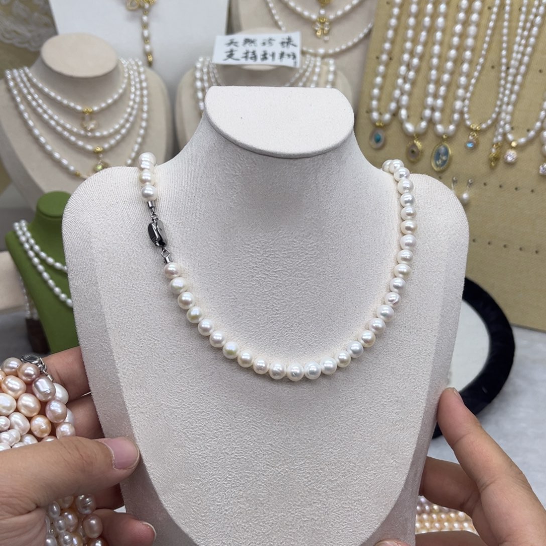 项链未镶嵌淡水珍珠近圆6-7，58长，银扣头