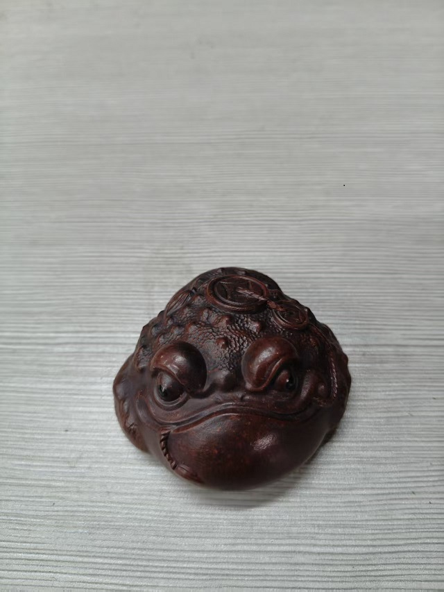 建水紫陶金蝉茶宠1只（随机发）