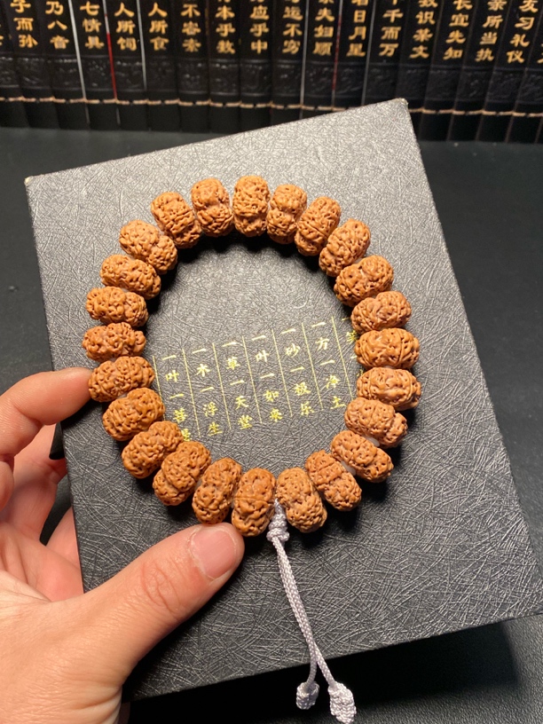 新品金刚菩提手串18号