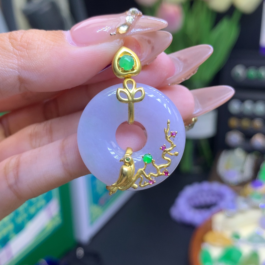 翡翠颈饰18K金镶嵌天然