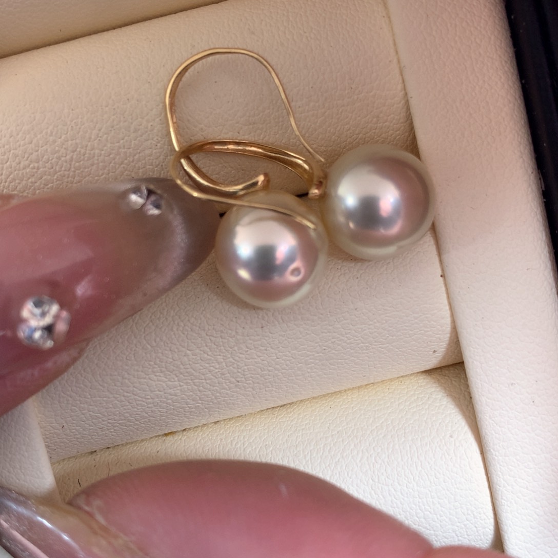 海水珍珠耳饰18K金镶嵌
