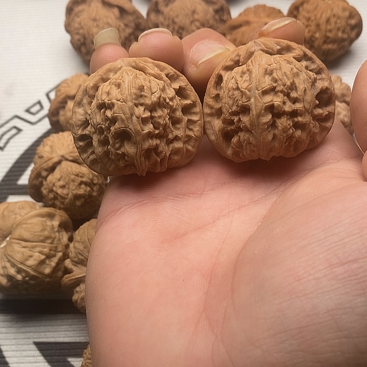 吊坠文玩核桃42白狮子