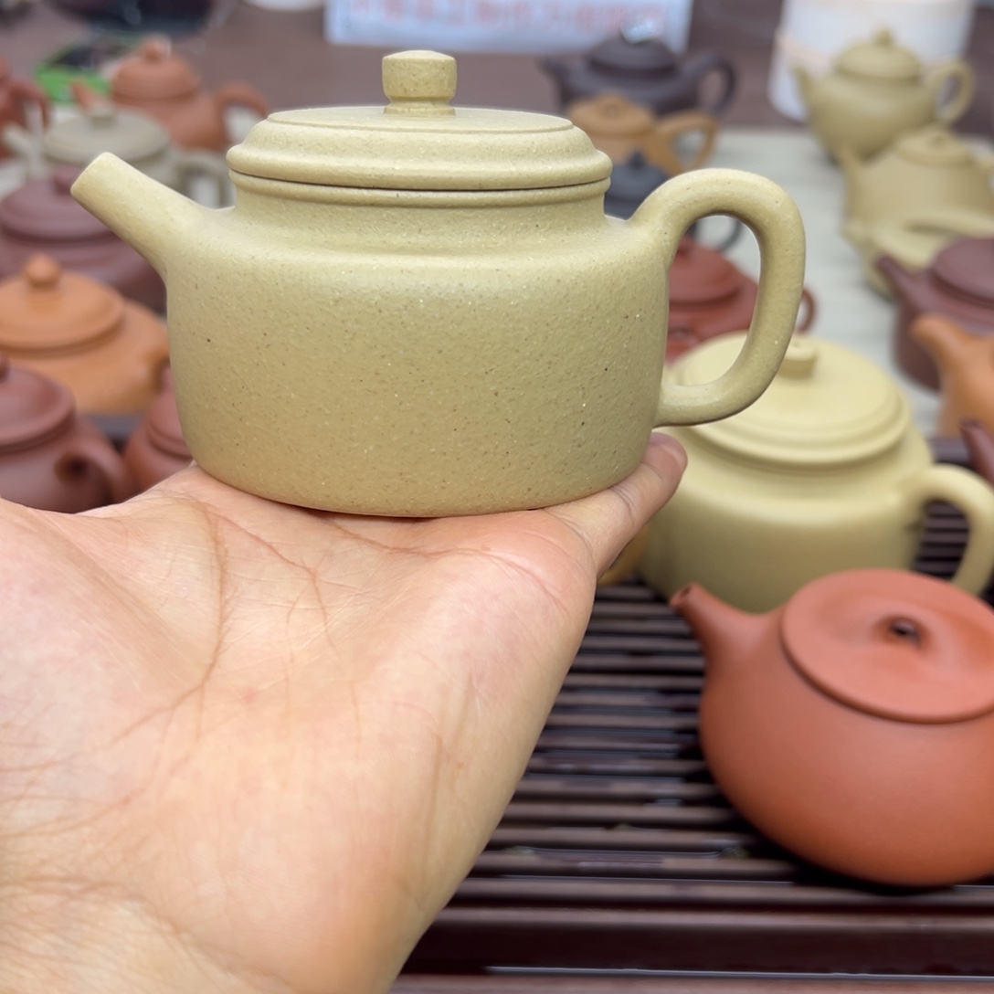 6***哥茶壶紫砂德中微瑕200 