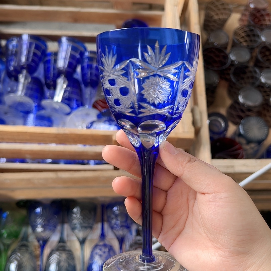 水晶玻璃平底款微瑕一个