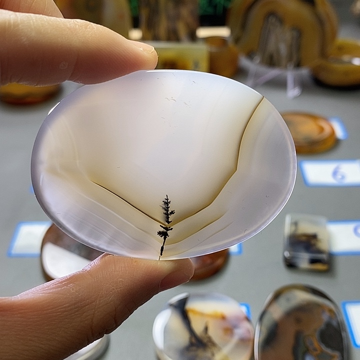 玛瑙/玉髓未镶嵌珠宝半成品24