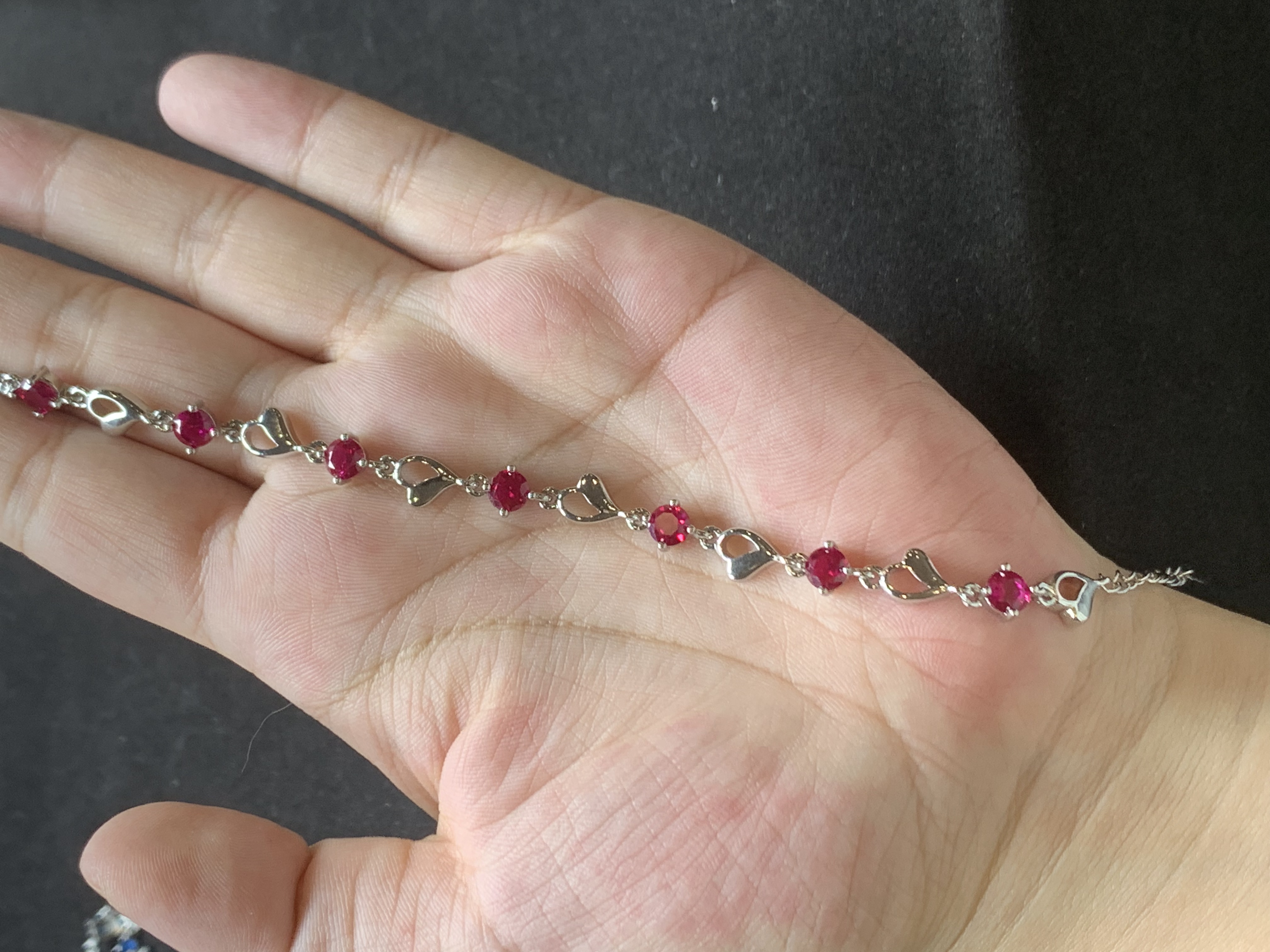 培育红宝石时尚大气上档次-合金轻奢鸽血红手链H1008