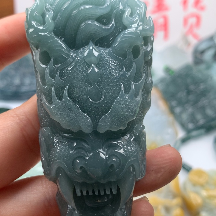 翡翠颈饰未镶嵌保真天然A货翡翠