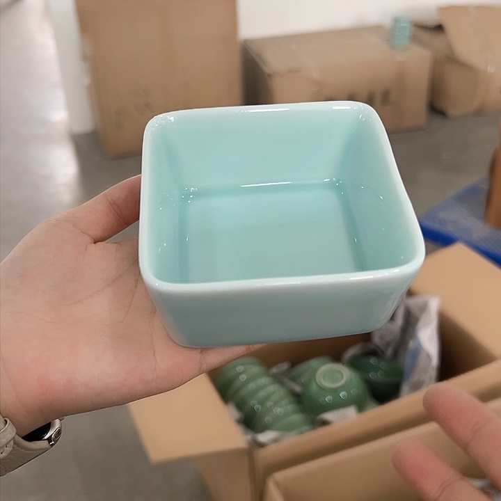 青瓷小米茶器龙泉青瓷