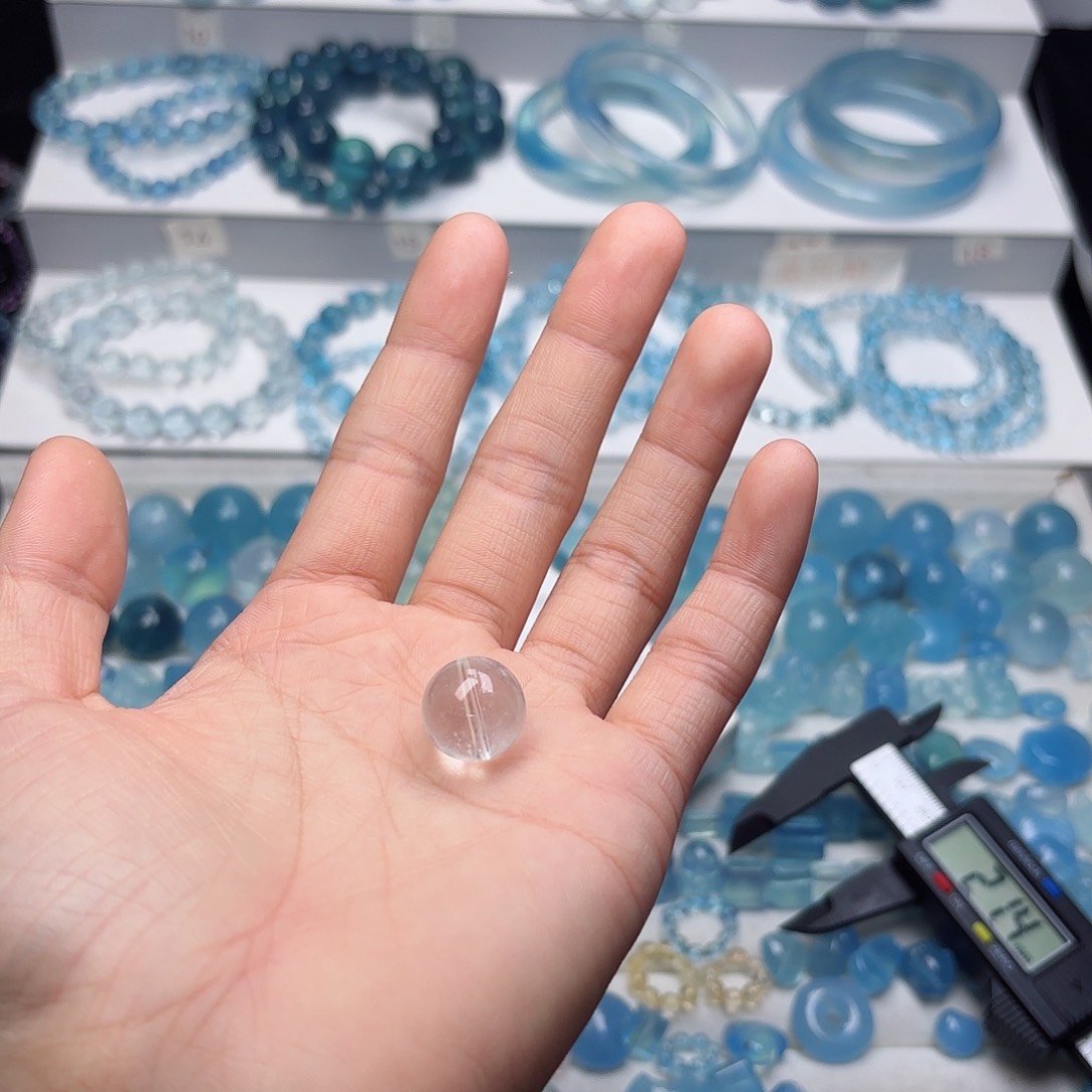 水晶手串未镶嵌海蓝宝冰川蓝14.9咪