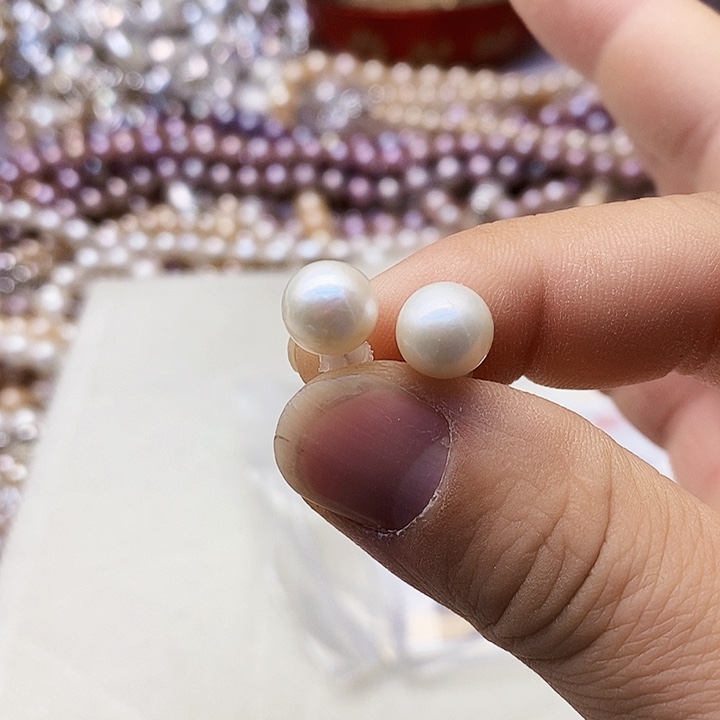 淡水珍珠颈饰合金