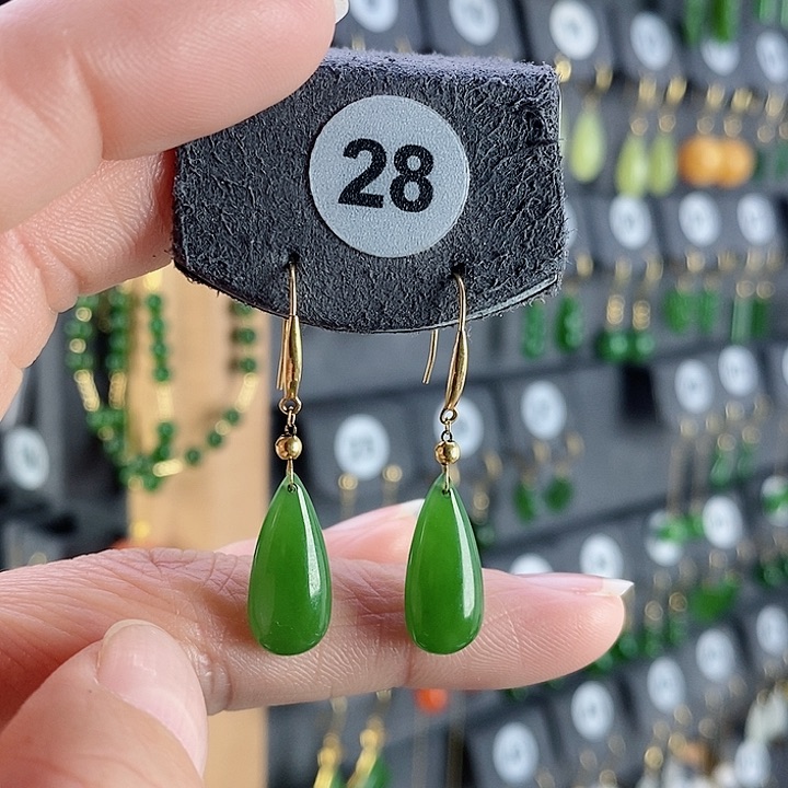 和田玉耳饰18K金镶嵌