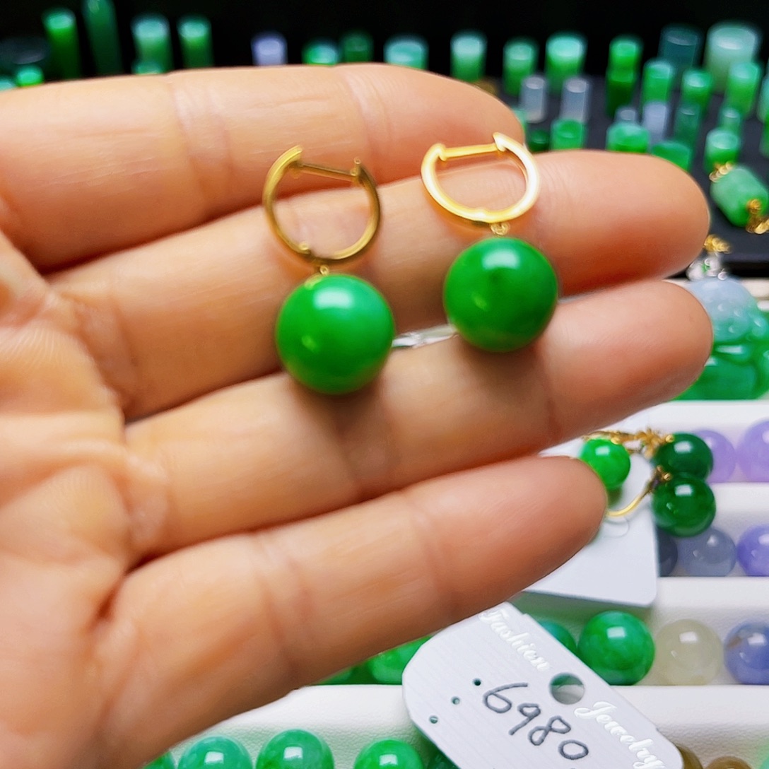 雾***花翡翠18K金镶嵌耳饰