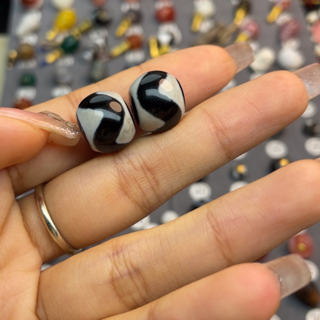 玛瑙/玉髓配饰合金自*