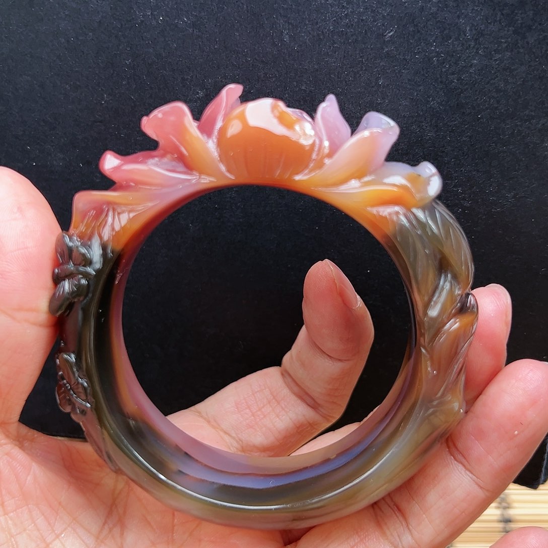 玛瑙/玉髓手镯未镶嵌