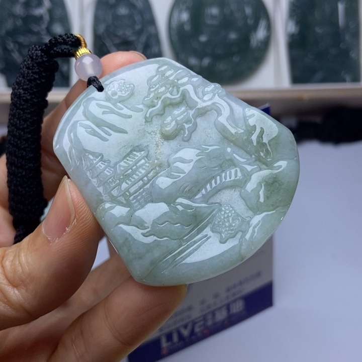 颈饰未镶嵌翡翠翡翠