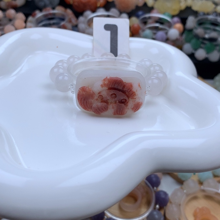 石英质玉手链未镶嵌