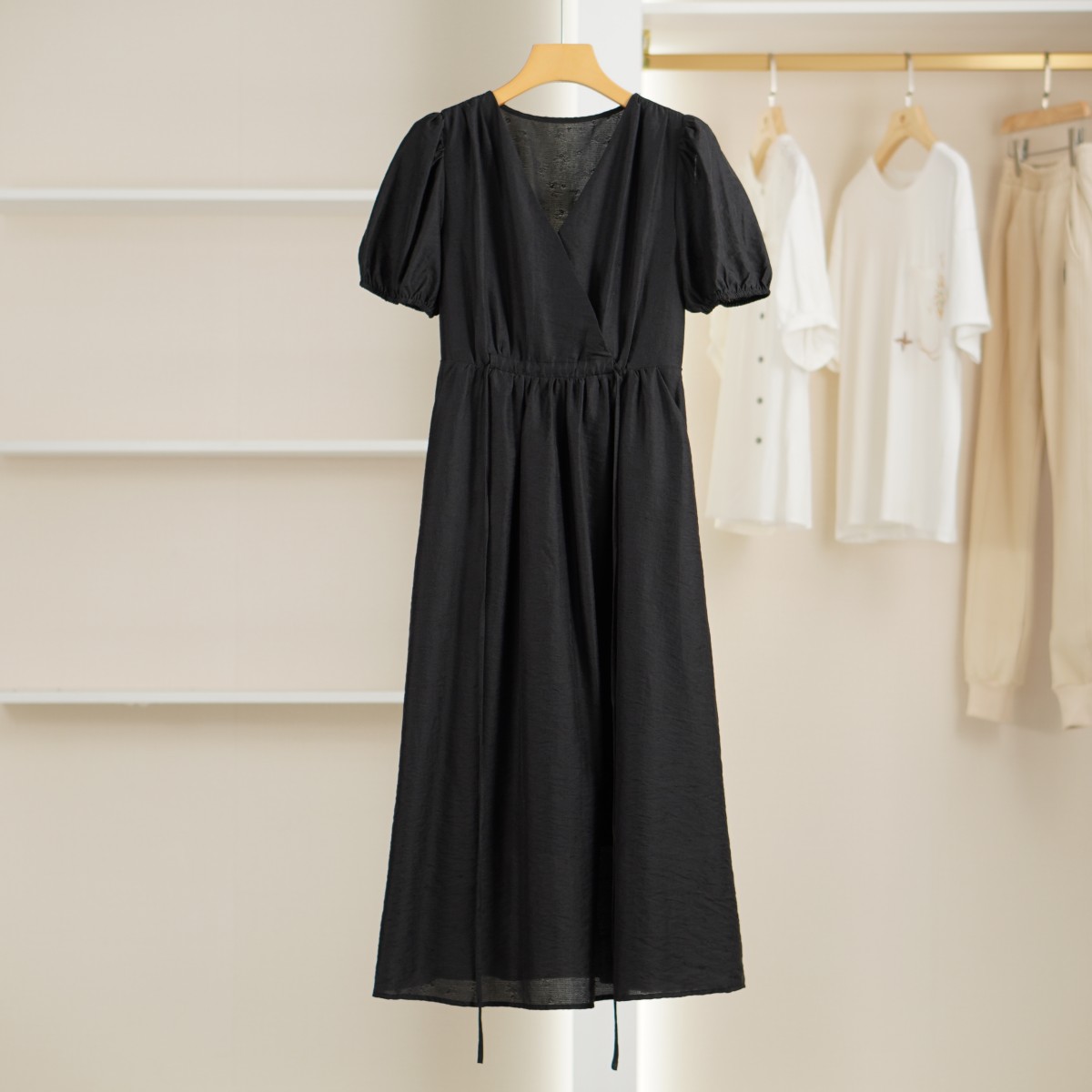 麦迪尚品【品牌单】5041731 夏季简约短袖连衣裙品牌撤柜 B4组