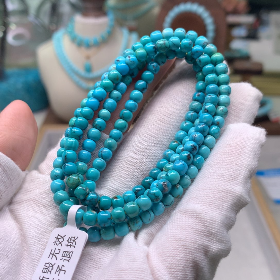 绿松石配饰未镶嵌