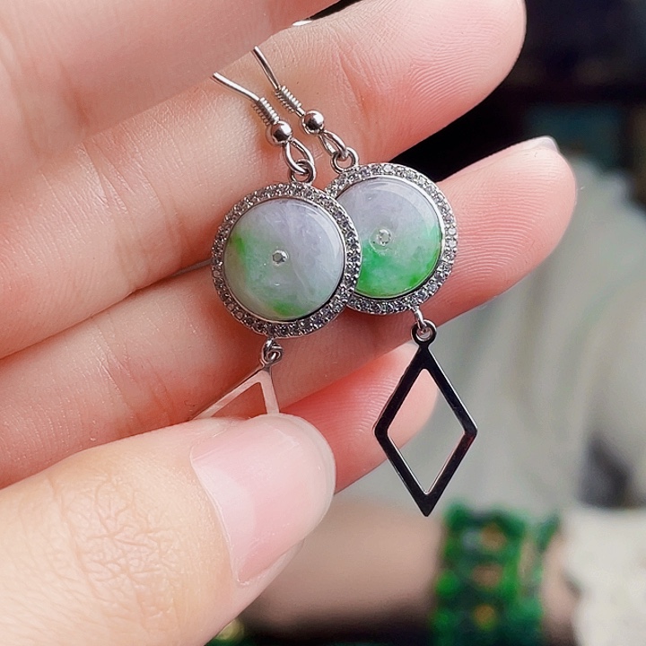 翡翠银S925镶嵌颈饰多样性