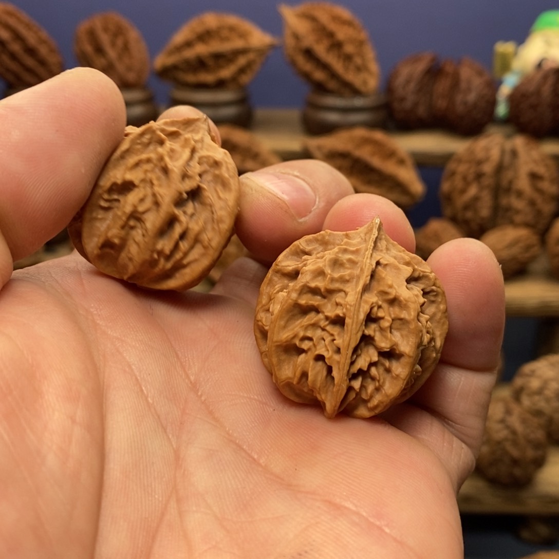 文玩核桃吊坠133雅秋