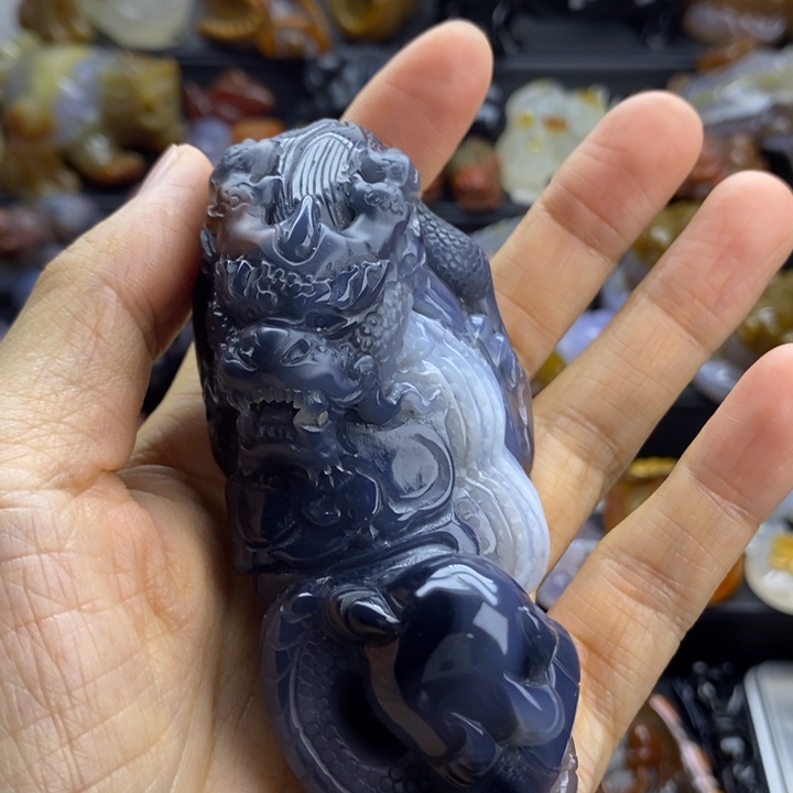 三***哥玛瑙/玉髓未镶嵌颈饰