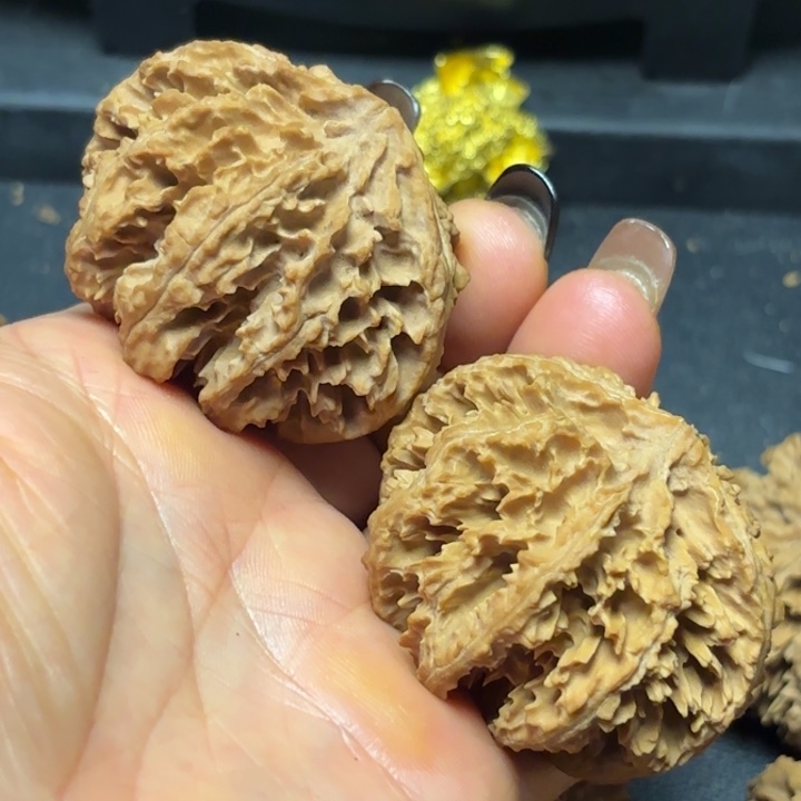 德***生文玩核桃吊坠秦岭灯笼11