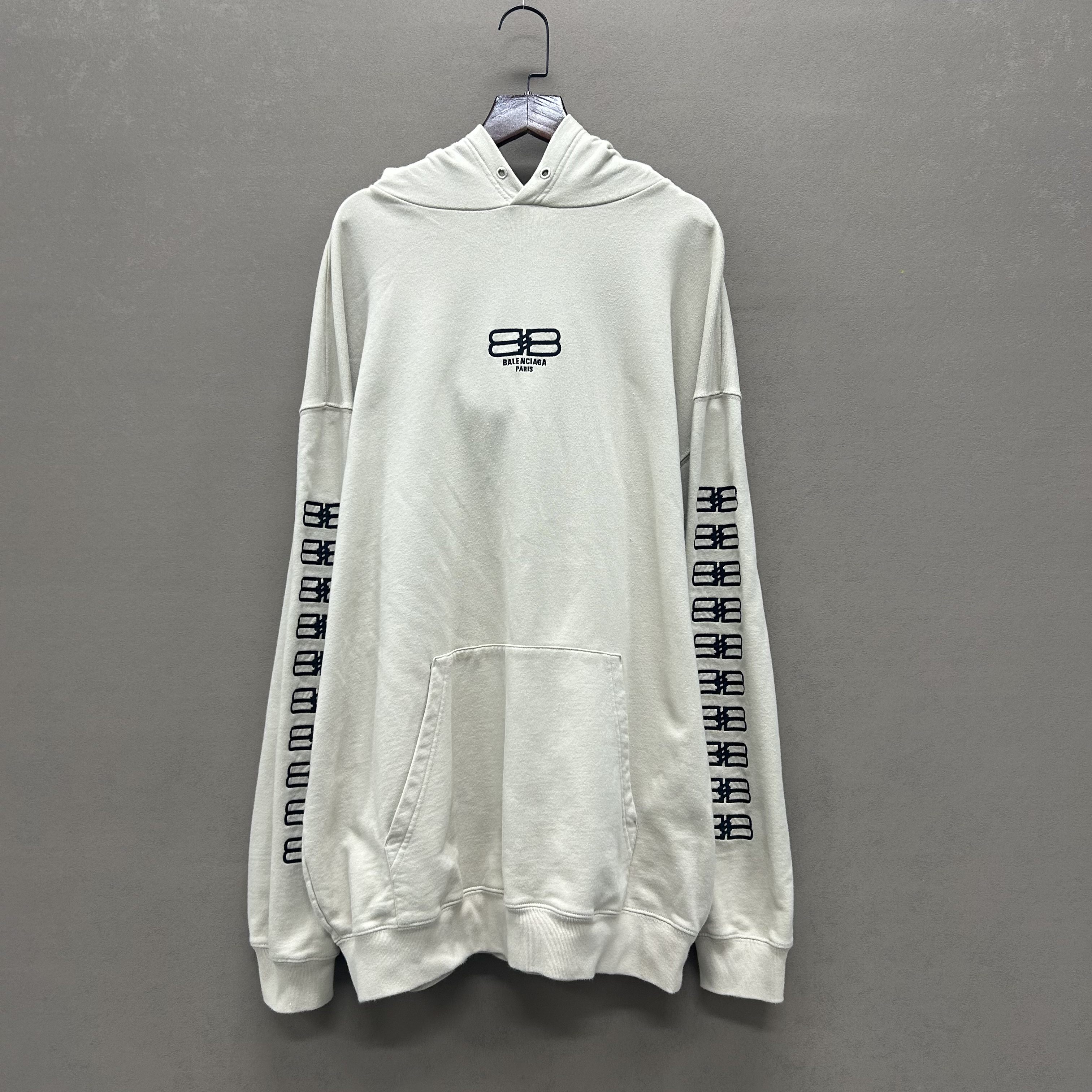 99新 Balenciaga/巴黎世家 （pm）双B刺绣连帽卫衣 XS码 ys000114