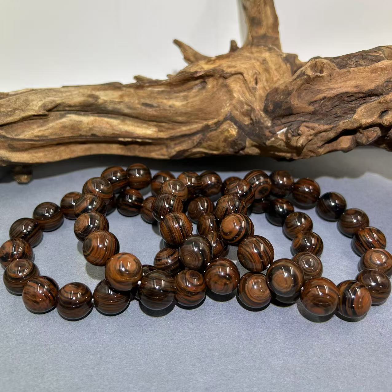 【云上苏苏】Z509 红虎眼14m手串 多样性发其一