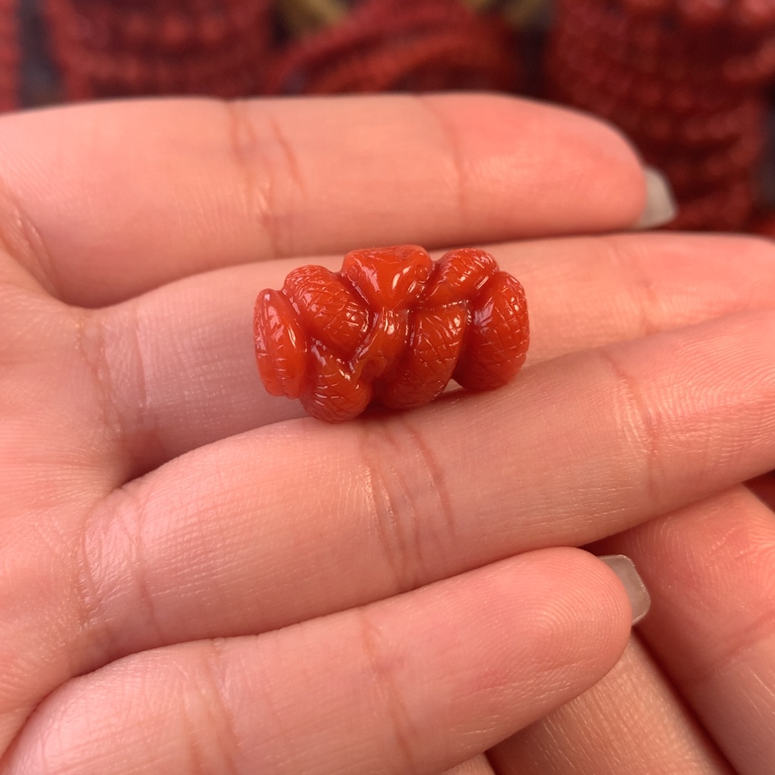 南红玛瑙川料瓦西蛇桶珠12✖️20尺寸未镶嵌