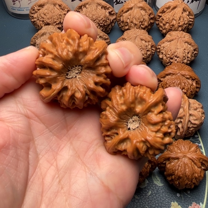 吊坠文玩核桃37.8龙门涧