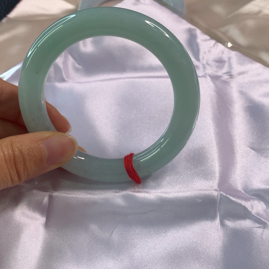 P***尨翡翠未镶嵌手镯翡翠手镯56.1