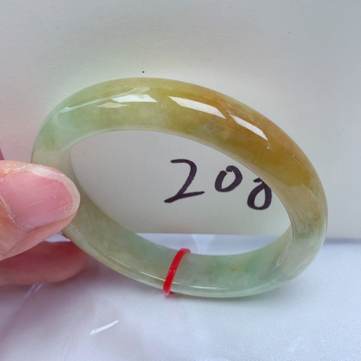 翡翠手镯（贵妃镯）未镶嵌翡翠