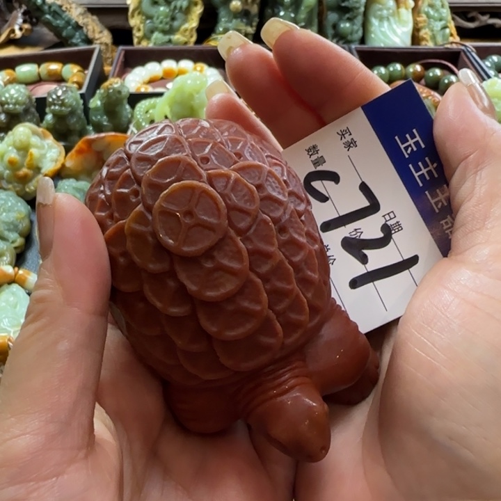 未镶嵌透闪石质玉把件