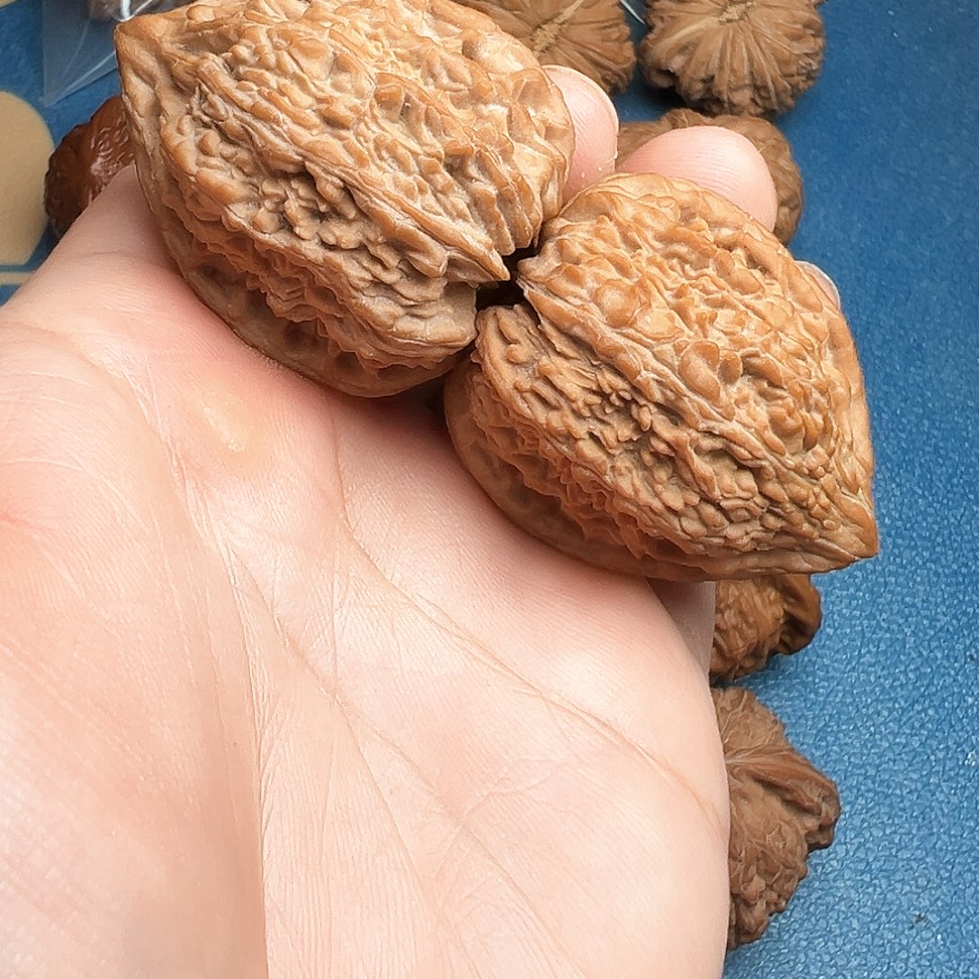 吊坠文玩核桃37凹底塔尖全品