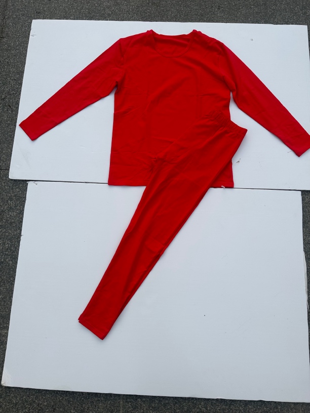 牛货尾单 大红纯色新年福利 高支高密棉保暖内衣套装 做工精细 