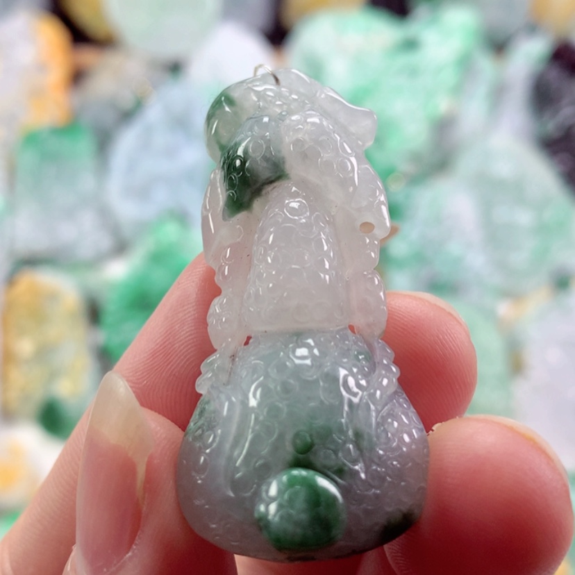 【闪购商品】翡翠吊坠(不含链)未镶嵌