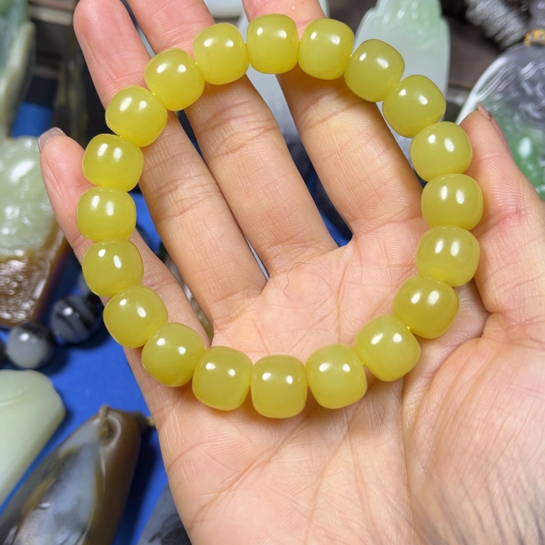 和田玉未镶嵌手串