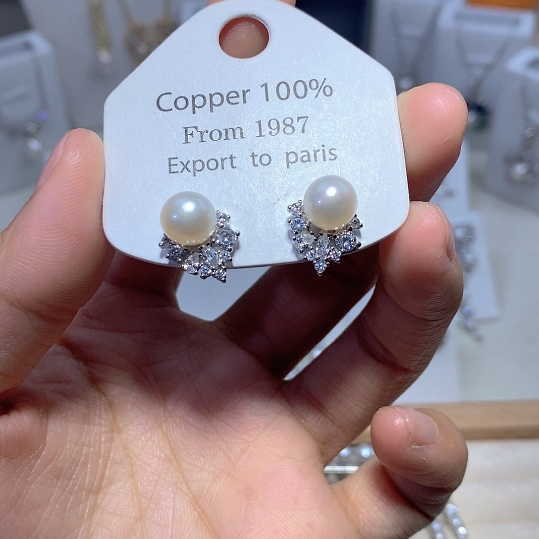 未镶嵌淡水珍珠耳饰