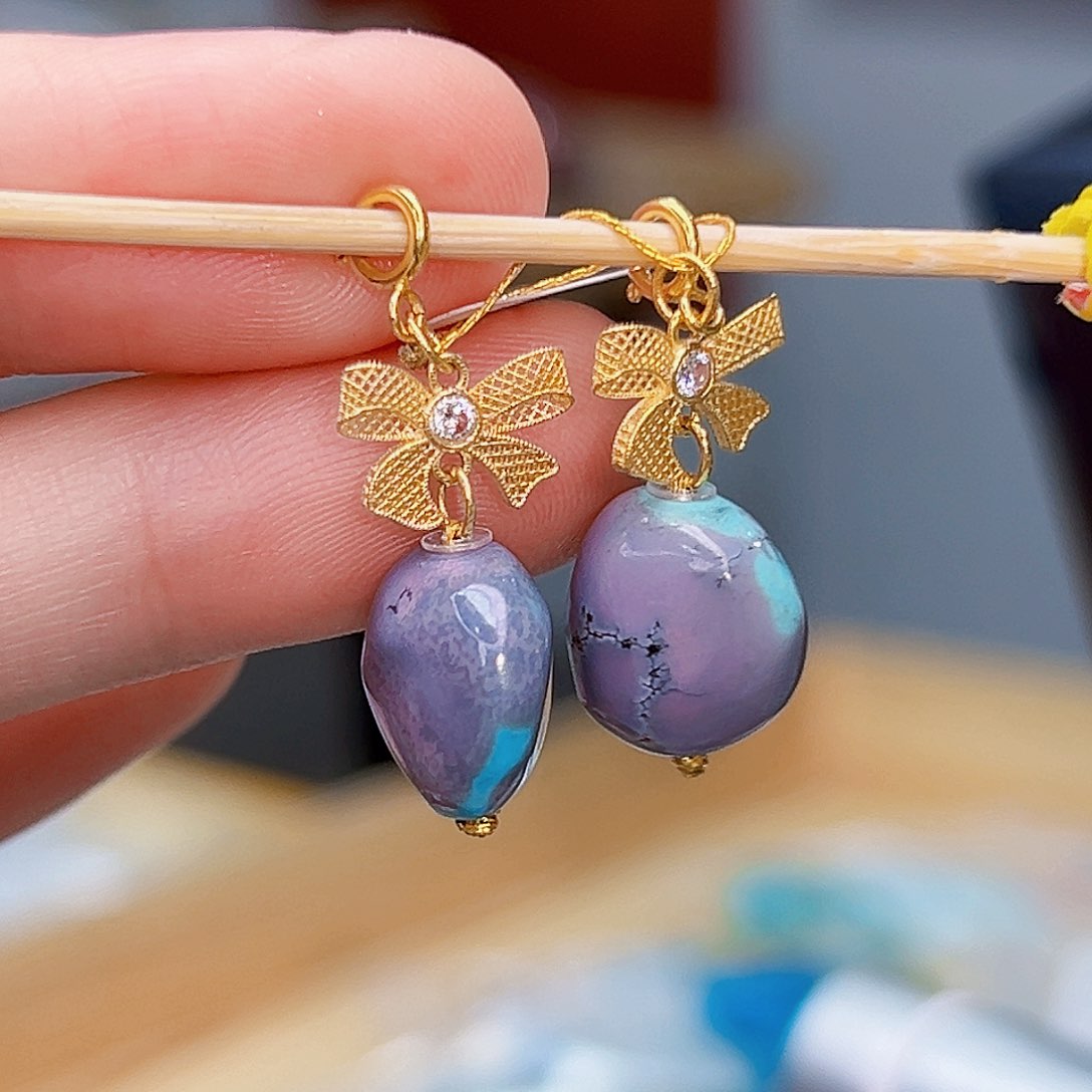 绿松石珠宝奇石18K金镶嵌