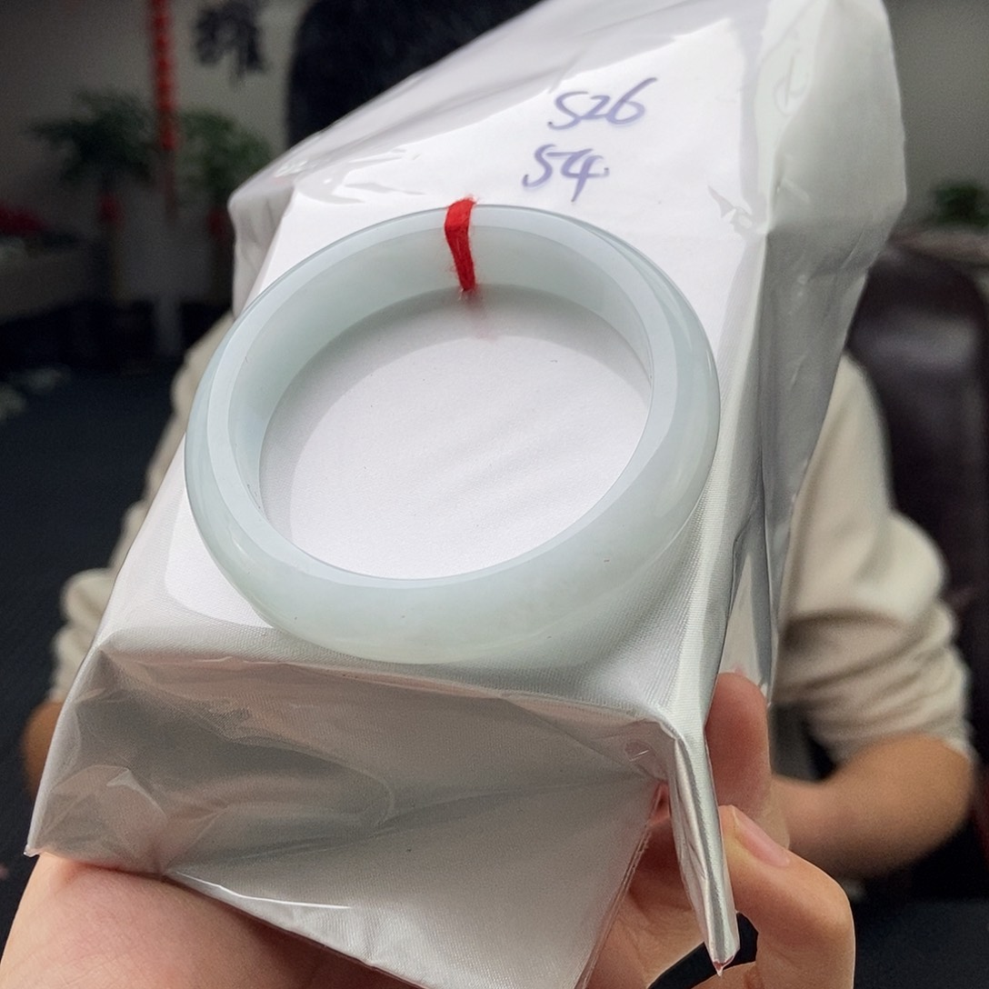 翡翠手镯未镶嵌拍一发一