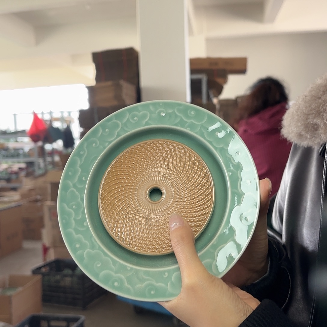 龙泉云间青瓷小米茶器