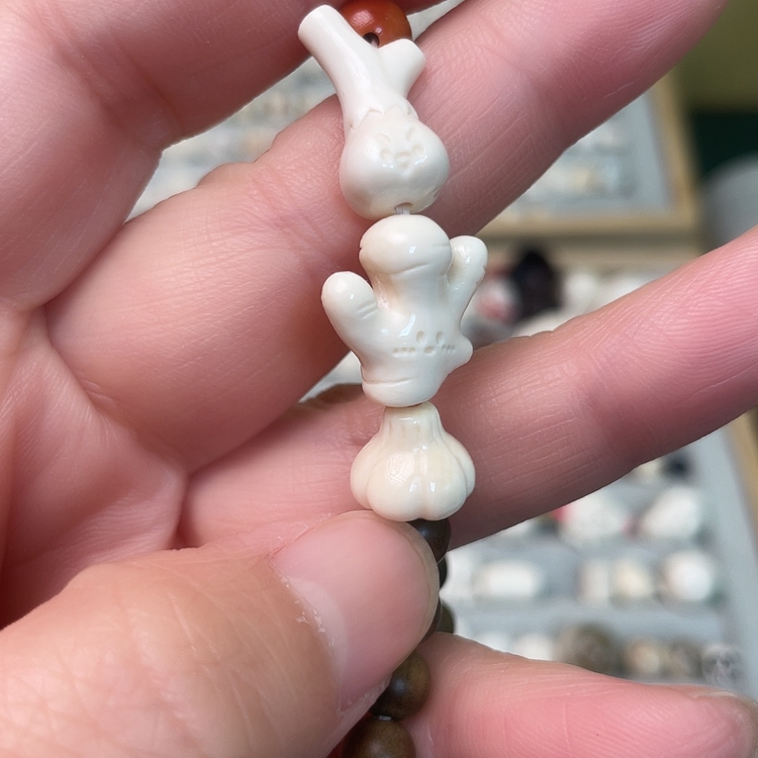 猛犸象牙手串/手链/手镯姜一套