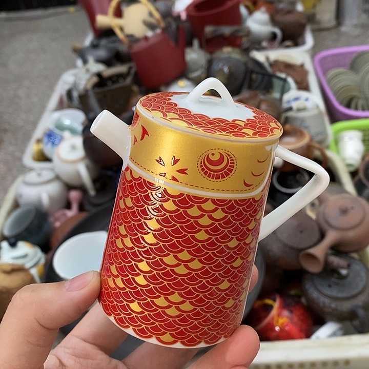 陶瓷艺术品及陶瓷制品