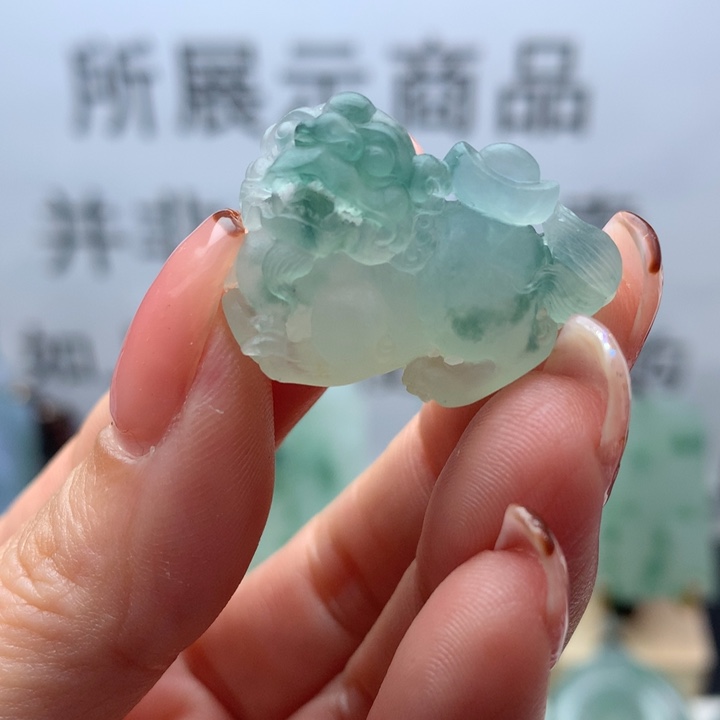 定制翡翠未镶嵌天然翡翠